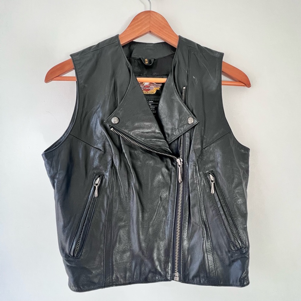 VTG HarleyDavidson "An American Legend" Women's Small Black Leather Vest CA03402